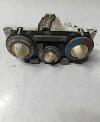 Nissan Micra Climate control unit N100299Q 27515-AX620