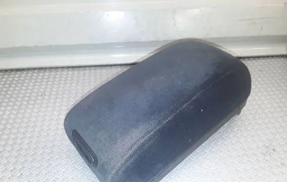 Hyundai Tucson JM Armrest 