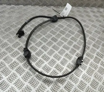 BMW X6 G06 Windshield washer spray nozzle 7487715