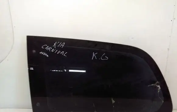 KIA Carnival Rear side window