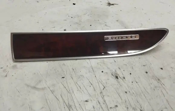 Audi A6 S6 C6 4F Dashboard glove box trim 4F1853190 4F1853191