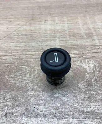 BMW 3 G20 G21 Cigarette lighter 9308246