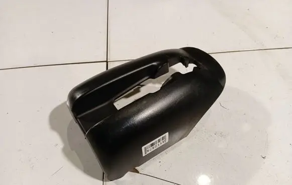 Skoda Fabia Mk2 (5J) Steering wheel column trim 