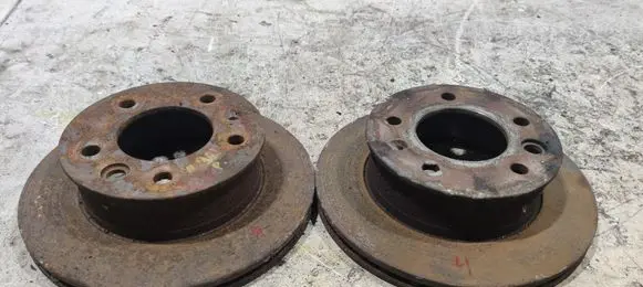 Mercedes-Benz Sprinter W901 W902 W903 W904 Front brake disc A9024210712 A9024210912