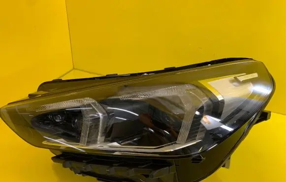 BMW X1 U11 Headlight/headlamp 5A5BD47-02