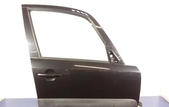 Suzuki SX4 Front door 