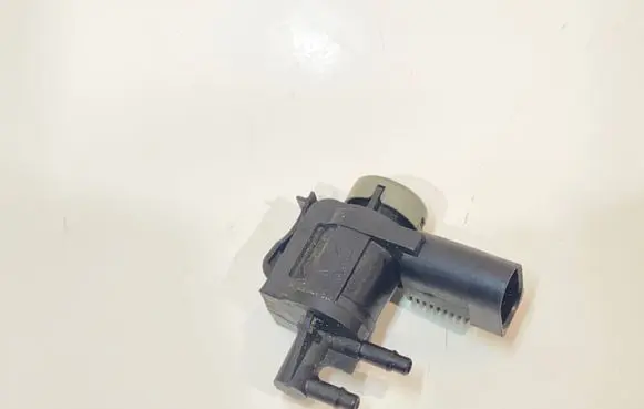Audi A6 S6 C6 4F Turbo solenoid valve 1K0906283A