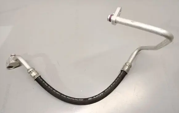 Skoda Kamiq Air conditioning (A/C) pipe/hose 2Q0816721E