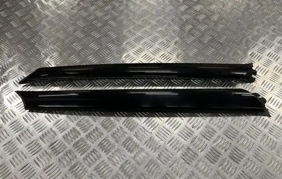Nissan Juke II F16 Windshield trim 768376PA0B