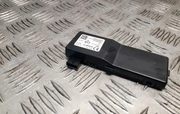 Opel Mokka Antenna control unit 13503204