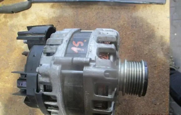 Chevrolet Captiva Generator/alternator 6578