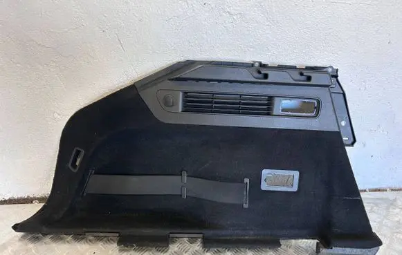 Maserati Levante Trunk/boot lower side trim panel 670040382