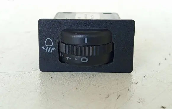Toyota Corolla Verso AR10 Headlight level height control switch 37139 8415202021