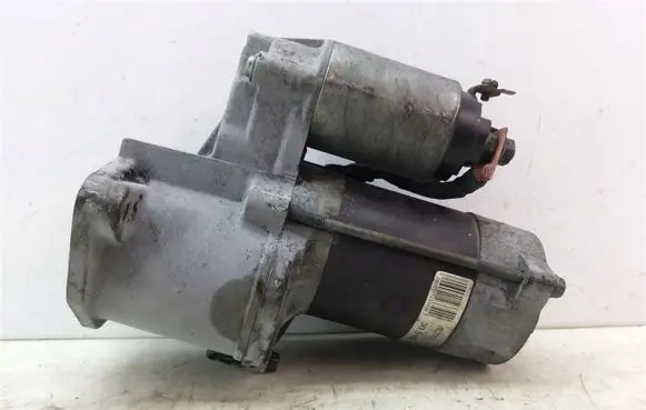 Hyundai H200 Starter motor