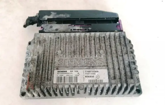 Renault Scenic I Gearbox control unit/module 7700111209 s105280015