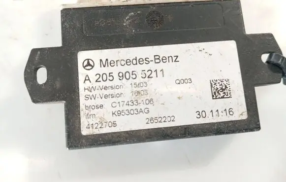 Mercedes-Benz C W205 Tailgate/trunk control unit/module A2059055211 K95303AG C17433106