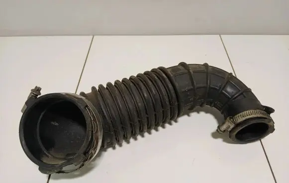 Audi A4 S4 B8 8K Air intake hose/pipe 03g129629