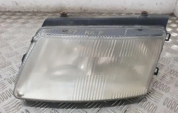Volkswagen PASSAT B5 Headlight/headlamp E49431
