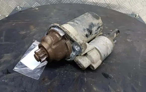 Volkswagen Caddy Starter motor