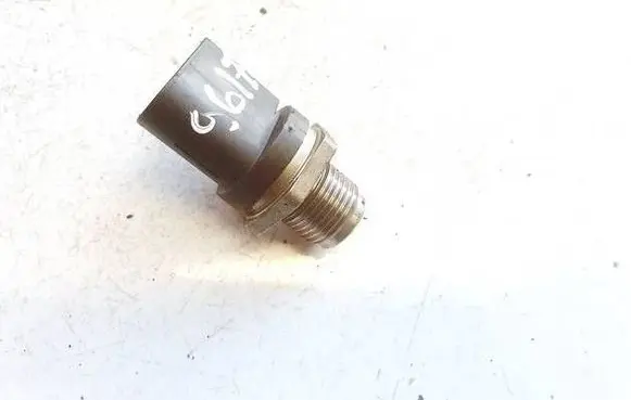 BMW X1 E84 Fuel pressure sensor 0281002948 03-47042