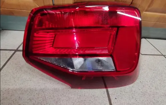 Audi Q2 - Rear/tail lights 81A945069B