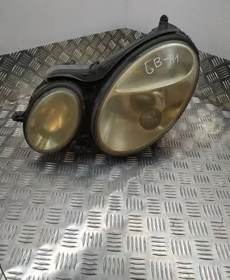 Mercedes-Benz E W211 Headlight/headlamp 16156300