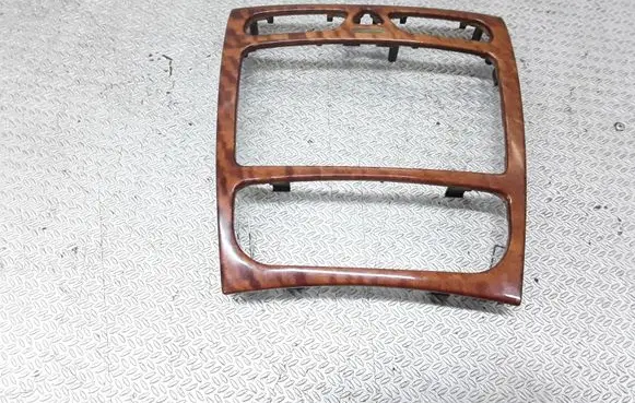 Mercedes-Benz C W203 Radio/GPS head unit trim A2036802539