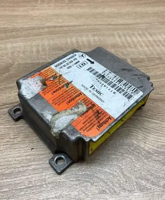Mercedes-Benz E W210 Airbag control unit/module 0028203226