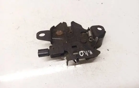 Toyota Avensis T270 Engine bonnet/hood lock/catch 