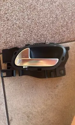 Citroen C5 Front door interior handle 9143T8
