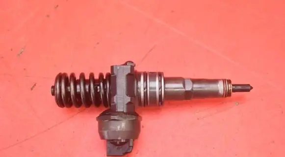 Seat Ibiza III (6L) Fuel injector