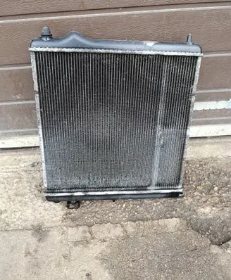 Citroen C3 Coolant radiator 870960400