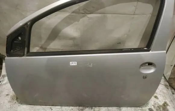 Toyota Aygo AB10 Front door PILKOS