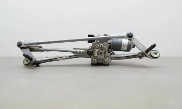 BMW X1 F48 F49 Front wiper linkage and motor 3397021478 0390243525