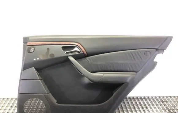 Mercedes-Benz S W220 Coupe rear side trim panel 