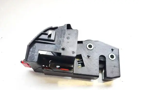 Skoda Octavia Mk2 (1Z) Seat back rest lock catch 1k0885681e
