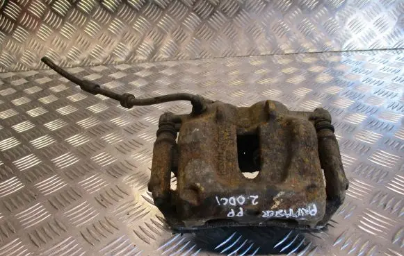 Nissan Primastar Front brake caliper