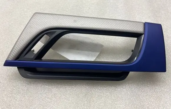 BMW X2 F39 Dashboard glove box trim 9332456
