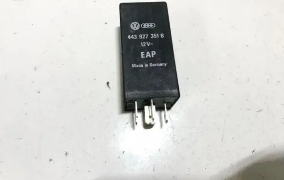 Audi A6 S6 C4 4A Other relay 443927351b 297