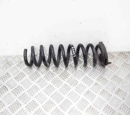 BMW 2 F22 F23 Rear coil spring