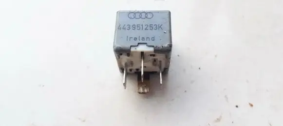 Audi A6 S6 C4 4A Other relay 443951253K 899512