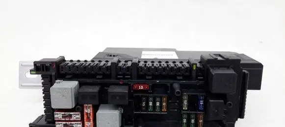 Mercedes-Benz GLK (X204) Fuse module A2049009101