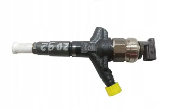 Subaru Legacy Fuel injector 16613AA030