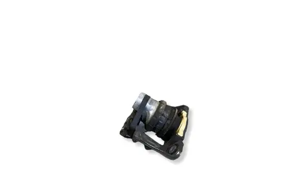 Volvo XC90 Engine mount bracket 31330588