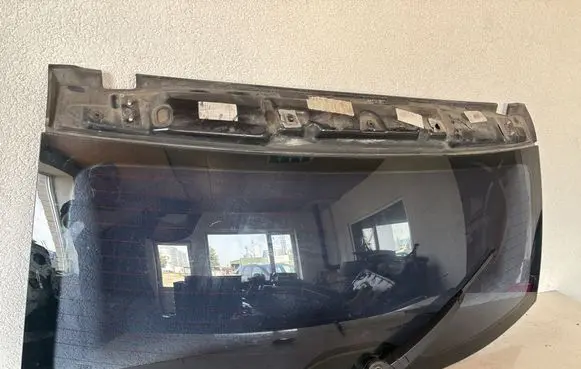 Volkswagen Touareg I Opening tailgate glass DOT27M25100AS2 43R001026