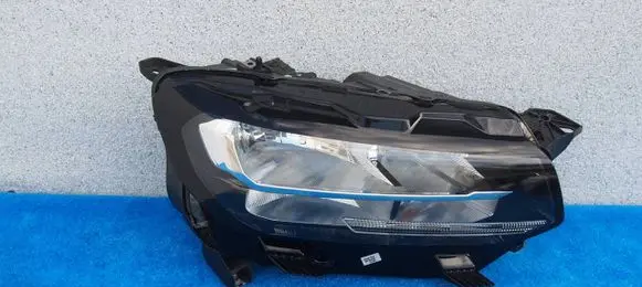 Toyota ProAce City Headlight/headlamp 9854067580