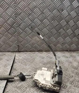 Audi A5 8T 8F Rear door lock 8k0839016c