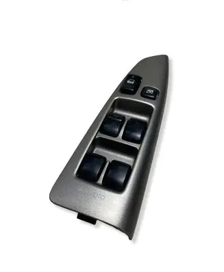 Toyota Corolla Verso E121 Electric window control switch 8404013080