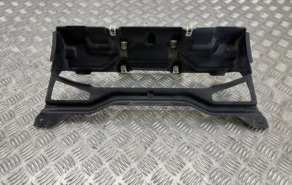 BMW i3 Intercooler air guide/duct channel 7294627