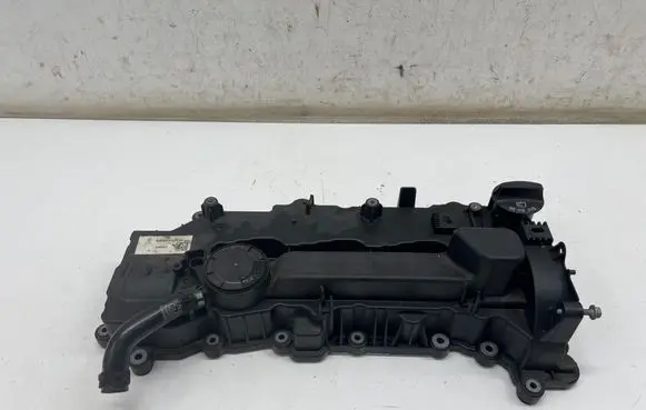 Opel Insignia B Rocker cam cover 55510725